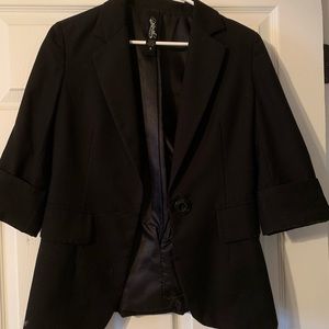 Black chic blazer